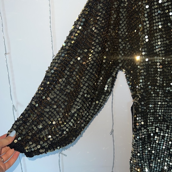 ❌SOLD❌ retrofete Lucia Dress in Black & Gold XS/S - Picture 10 of 13